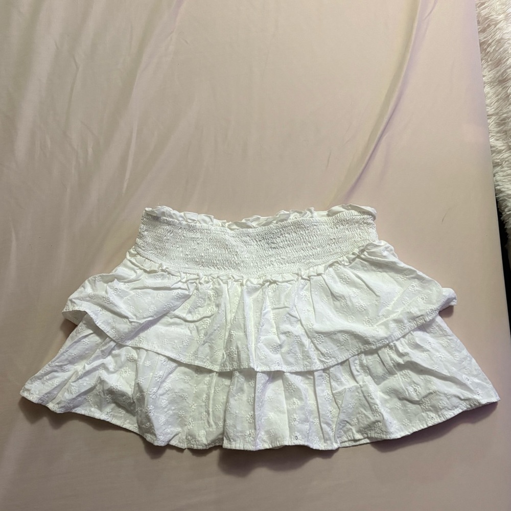 Wild Fable White Smocked Ruffle Mini Skirt – Size M